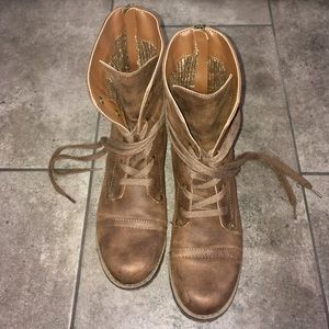 Brown lace up boots